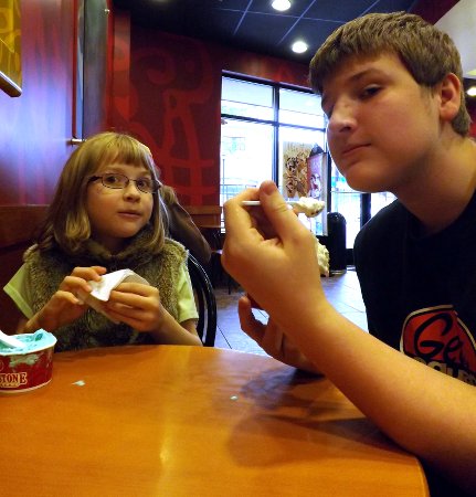 Corbin and Anna eating ice cream